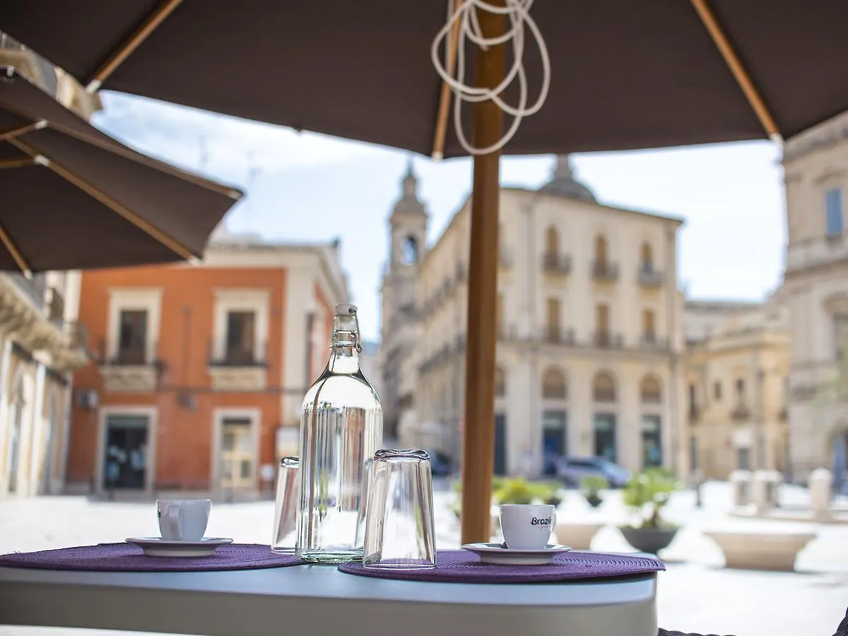 Palazzo Melfi Hotel Comiso 4*,