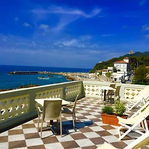 https://locanda-garzelli.it-tuscanyhotel.com