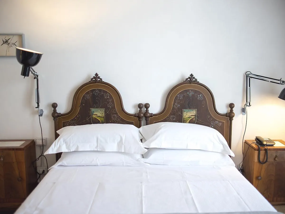 Hotel Palazzo Melfi à Comiso 4*,